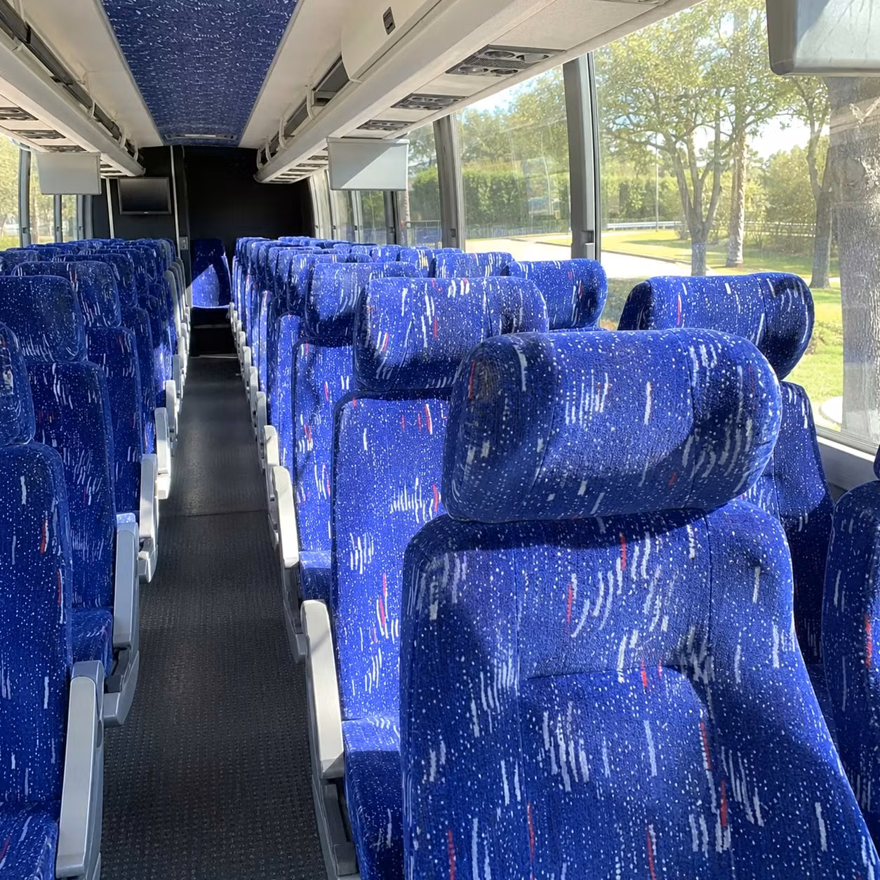 little rock charter bus